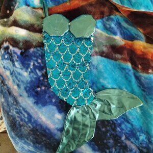 Mermaid stocking with color changing sequins